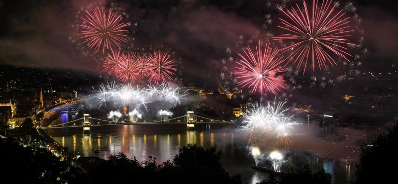 They keep the great fireworks of August 20, the government secretly postponed it