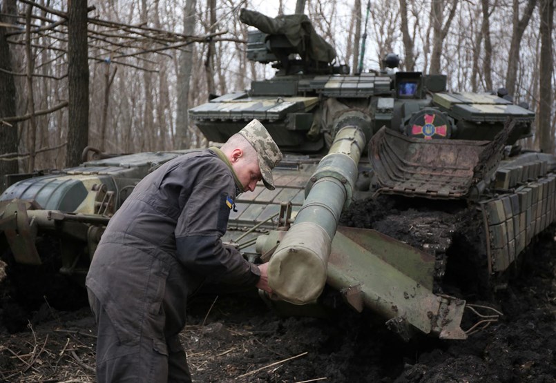 Ukraine and Russia are once again on the brink of war