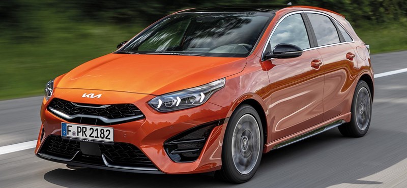 El Kia Ceed actualizado no solo obtuvo un nuevo emblema, un nuevo motor