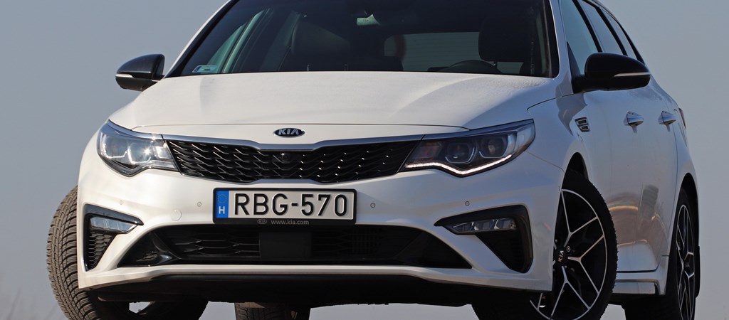 Auto Pucc Nincs Parade Van Mennyire Optimalis Csaladi Kombi A Kia Optima Hvg Hu