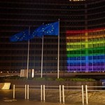 Bloomberg: La Unión Europea se prepara para emprender acciones legales contra Polonia "Zonas libres de LGBTQ" debido a