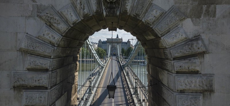 Almost as many have requested the renovation of the Chain Bridge as many billions as the government is giving