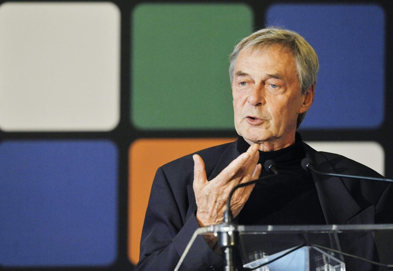 Ernő Rubik: 