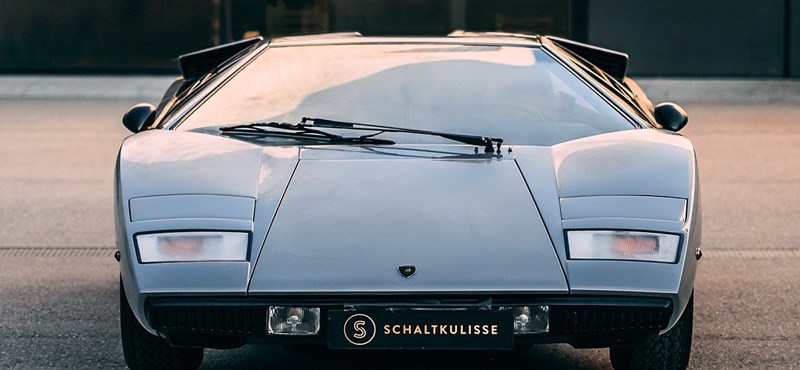 Időgép 1974-be: szuperritka periszkópos Lamborghinit kínálnak eladásra