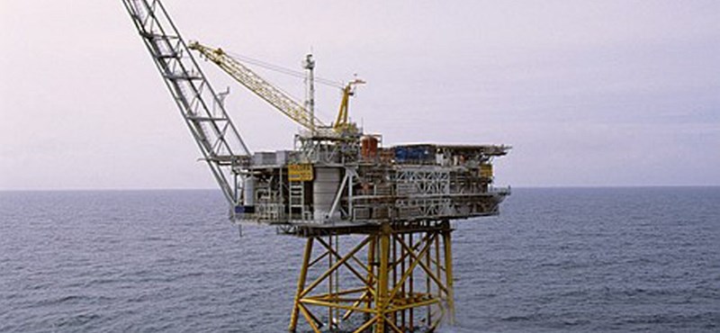 Drilling rig missing in Adriatic