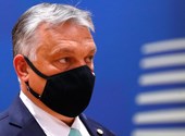 Ha Orbán nem vétózik, ingyen kaphatnánk pénzt az uniótól ? ehelyett hitelt vesz fel