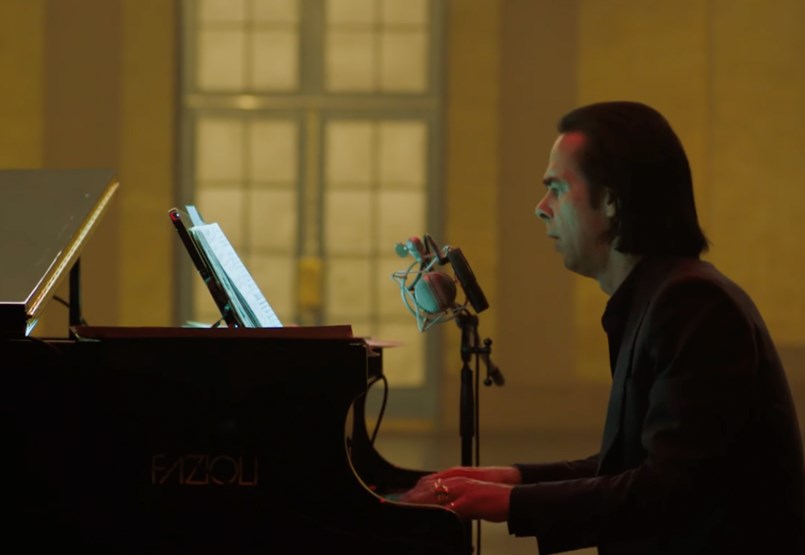 Nick Cave ha hecho más que escribir la canción oficial para la cuarentena