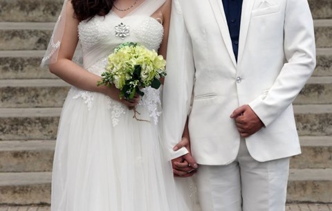 bosznia és hercegovina menyasszonyok keres egy fehér férfi