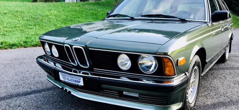 Ritka lehetőség: eladó egy szinte nem is létező 37 éves kombi 7-es BMW
